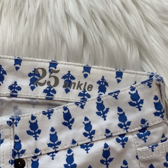 J. Crew Cropped Matchstick Jean in Thistle Print - Picture 6 of 7